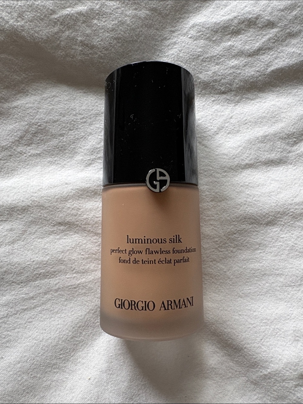 NWT Giorgio Armani Luminous Silk Perfect Glow Flawless Foundation (Shade 5.5)